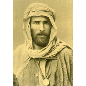 10. Pierre Savorgnan de Brazza (1852-1905): Explorador franco-italiano que fundó Brazzaville y exploró el Congo para Francia. 