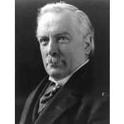 12.  David Lloyd George (1863-1945): Primer ministro británico durante la I Guerra Mundial, partidario de medidas moderadas en el Tratado de Versalles.