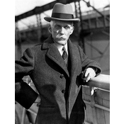 21. Andrew Mellon (1855-1937): Secretario del Tesoro de Estados Unidos durante los años 20, promovió políticas fiscales que contribuyeron a la expansión económica y la especulación bursátil.
