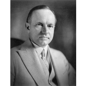 20. Calvin Coolidge (1872-1933): Presidente de Estados Unidos antes de Herbert Hoover, conocido por su política de laissez-faire y por su mandato durante el auge económico de los años 20.