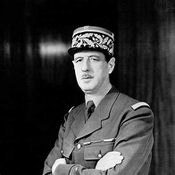 7. Charles de Gaulle (1890-1970): Líder de la Resistencia Francesa y presidente provisional de Francia después de la liberación del país en 1944.