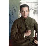 4. Aleksandr Kerenski (1881-1970): Líder del Gobierno Provisional ruso entre febrero y octubre de 1917. Intentó establecer una república democrática, pero fue derrocado por los bolcheviques.